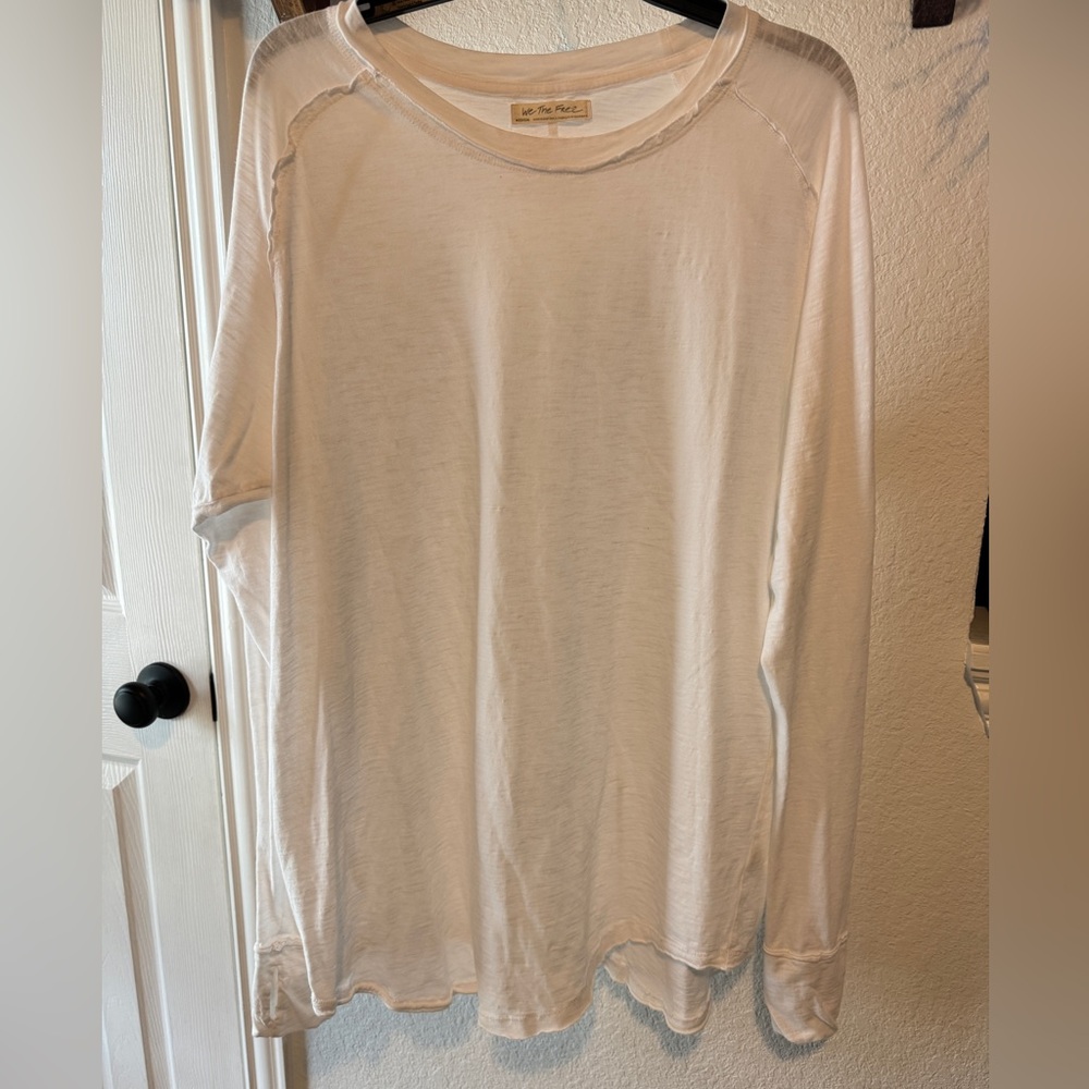 We The Free White Long Sleeve Tee Top Size M